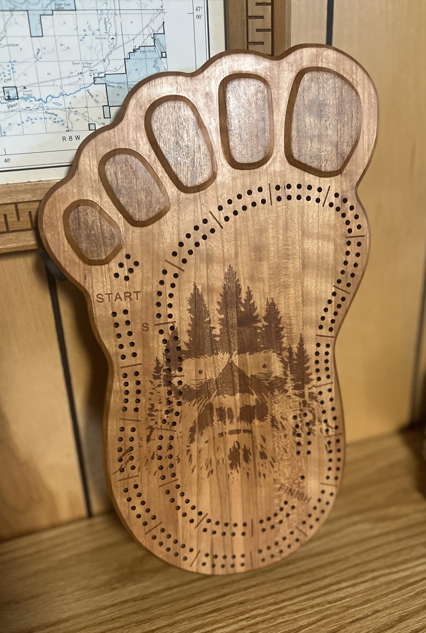 Montana Outlaw Cribbage Board
